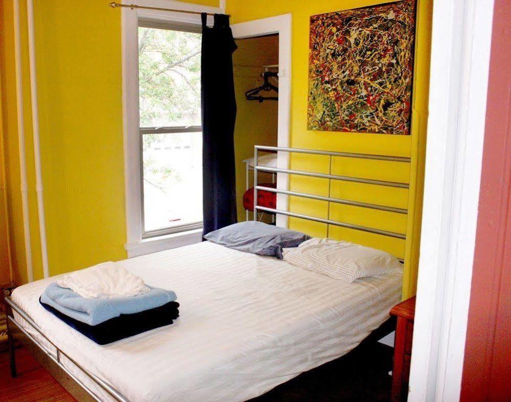 Hi - Madison Hostel エクステリア 写真