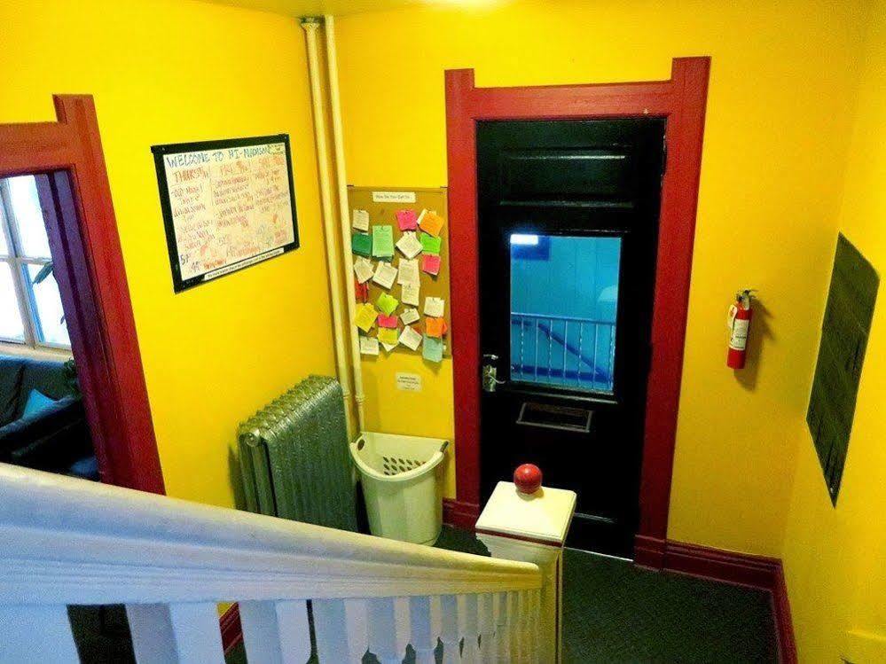 Hi - Madison Hostel エクステリア 写真